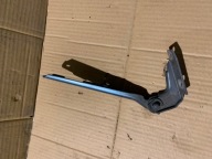 Audi A6 ZAWIAS MASKI PRAWY 4B082332E