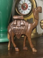 RĘCZNIE RZEŹBIONY WIELBŁĄD RĘKODZIEŁO