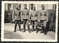 WW2 Niemcy: E. Rupprecht (z lewej) i koledzy, zdjęcie pamiątkowe 1941r.