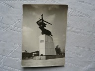 WARSZAWA POMNIK BOHATERÓW WARSZAWY
