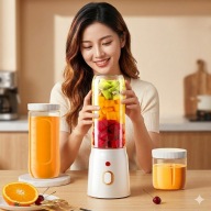 Blender Przenośny Kielichowy USB 450ml Koktajli BIAŁY