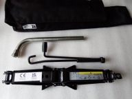 VW OE Podnośnik Lewarek Vw T-CROSS Skoda KAROQ Seat ARONA ATECA 2Q0011031D