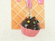 Candy Cult wisiorek CUPCAKE słodki babeczka CC16