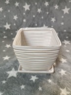 Doniczka ceramiczna z podstawką kwadratowa beżowa 12 cm średnicy używana