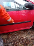 Drzwi prawe kpl. Twingo 2 2009 r