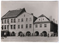 Tarnowskie Góry. Zabytkowe kamieniczki przy rynku. Obieg 1961 rok.