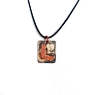 Wisiorek z alpaki i miedzi. Medytujący lis.