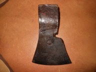 STARA SOLIDNA SIEKIERA 1,5 KG