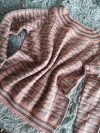 Sweterek L/XL różowy