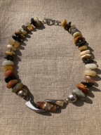 DŁUGI NASZYJNIK - DUŻE KOLOROWE AGATY - SREBRNE OZDOBY I ZAPIĘCIE - GALERIA