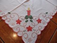 Obrus ecrie z aplikacja + haft na boże narodzenie - 86 cm x 88 cm