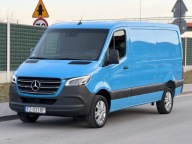 MERCEDES SPRINTER 319 CDI 3.0 V6 190 KM AUTOMAT MAŁY PRZEBIEG L2H1 SALON PL