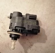 RENAULT ARKANA SILNICZEK DO LAMPY 260564014R