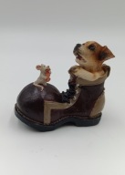 Szczeniak w bucie i myszka grająca na gitarze - śliczna scenka figurka 9cm