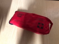 Apteczka pierwszej pomocy AUDI A3 A4 S3 S4 8L0860282