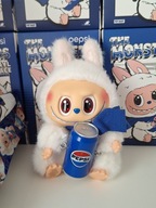 LABUBU PEPSI THE MONSTER BRELOK FIGURKA PLUSZOWA Z PUSZKĄ PEPSI