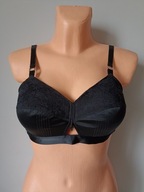 Śliczny biustonosz 85B z satyną czarny