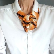 Krawat damski ozdoba marynarki