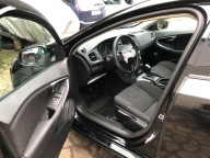 Volvo V40 2013 rok komplet foteli przód , tył + boczki drzwi