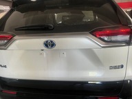 Toyota RAV4 IV 2021 klapa tyl pokrywa bagażnika 070
