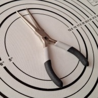 Szczypce długie gładkie 145mm / Kombinerki szpiczaste bezzębne precyzyjne