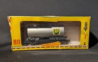 WAGON TOWAROWY CYSTERNA - BP - H0 FLEISCHMANN