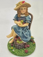Figurka The Leonardo Collection Girl With Apples Christine Haworth