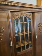 Biblioteka 3-drzwiowa - secesja