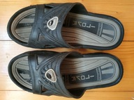 Klapki kąpielowe chłopięce czarne f. Yaoli