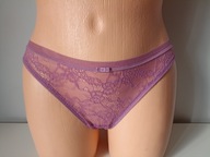 Śliczna markowa bielizna stringi F&F EUR 40