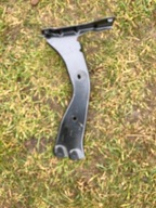 AUDI Q3 WSPORNIK BŁOTNIKA PRZÓD PRZEDNI LEWY 83A821131