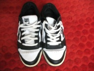 Buty - sportowe - rozmiar 38,5 wkładka 24,5 cm