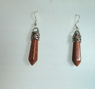 Złocisty piasek pustyni, wiszące kolczyki w srebrnej oprawie