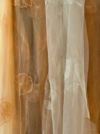 Firany pomarańczowe 2 szt +2 szti białe firanki haftowane kwiaty PRL