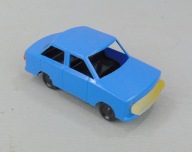 Plastikowy samochodzik PRL