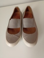 Śliczne obuwie damskie fitFlop 36