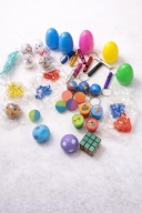 jajko niespodzianka zabawka wielkanoc urodziny zabawka pakiet 30szt
