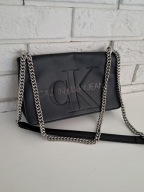 Torebka czarna mała łańcuszek markowa