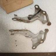 toyota corolla e12 zawias maski silnika 2 szt