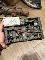 BMW moduł skrzynka bezpieczników JBE 6135-8795478 HELBAKO JBR 12V