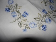 Poszewka na poduszke , niebieskie kwiatuszki - 36 cm x 39 cm