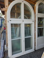 OKNO Drewniane Sosnowe Łukowe Dwuskrzydłowe Szprosy 129x241cm Białe