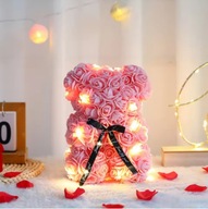 Miś kwiatowy z czerwonych róż 25cm RÓŻE PŁATKAMI
