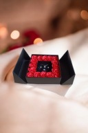 WIECZNA RÓŻA Z NASZYJNIKIEM, KOLCZYKAMI I PIERŚCIONKIEM WALENTYNKI BOX