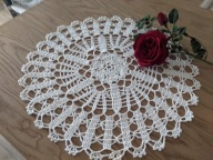 Serwetka serwetki szydełkowe misterne rękodzieło ekri obrus śr45