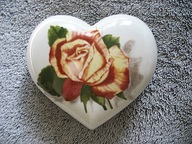 Puzderko serce porcelana Bogucice