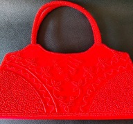 Wizytowa torebka, zdobiona koralikami