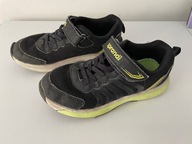 SPRANDI-- BUTY SPORTOWE -- ROZ.32-- 19,5 CM---ŚWIECĄ