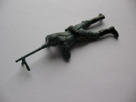 ŻOŁNIERZYK ARMIA NIEMIECKA II WOJNA ŚWIATOWA stara ZABAWKA Z CZASÓW PRL-u