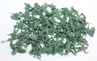 Żołnierzyki zielone luzem MIX 1:72